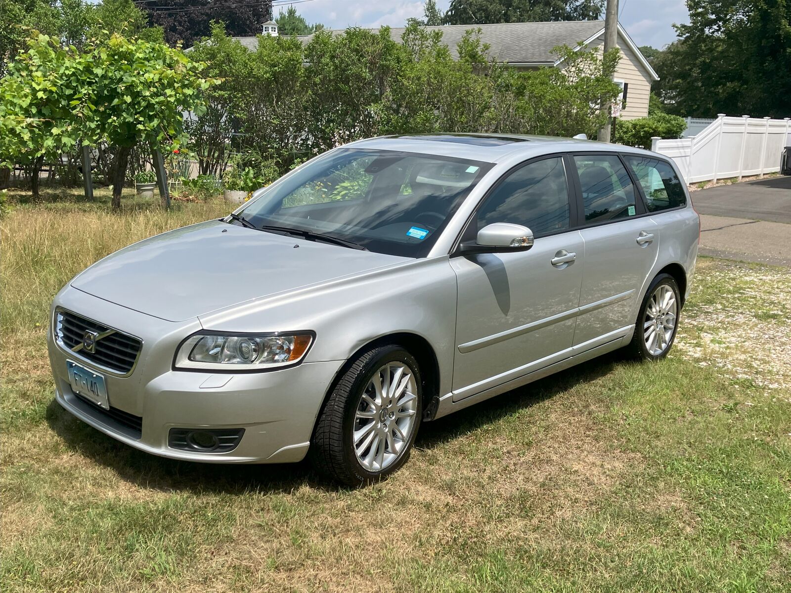 Volvo V50