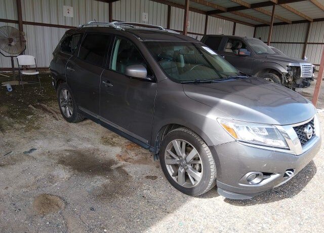 2015 NISSAN Pathfinder