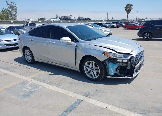 2015 FORD Fusion