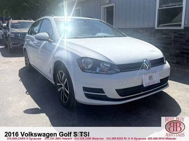 2016 VOLKSWAGEN Golf SportWagen