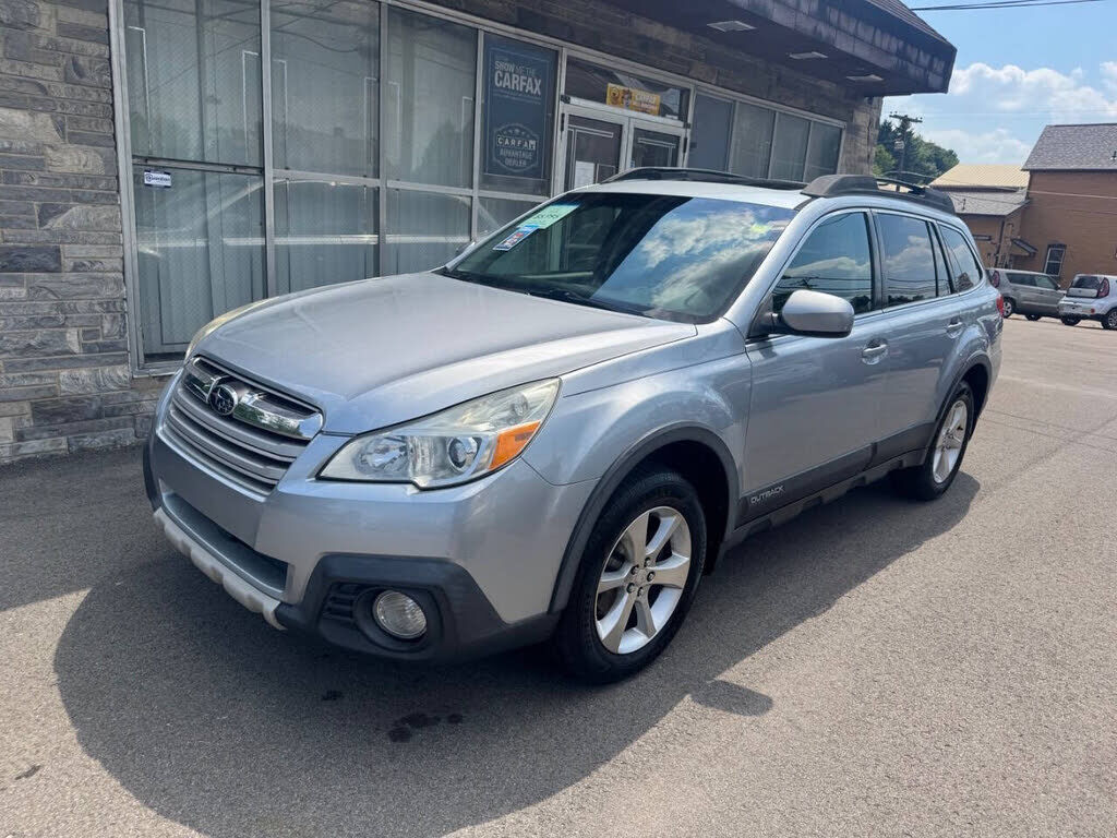 2014 SUBARU Outback