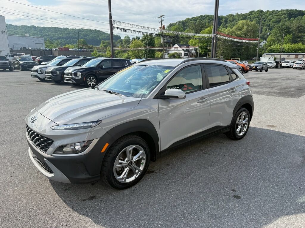 2023 HYUNDAI Kona
