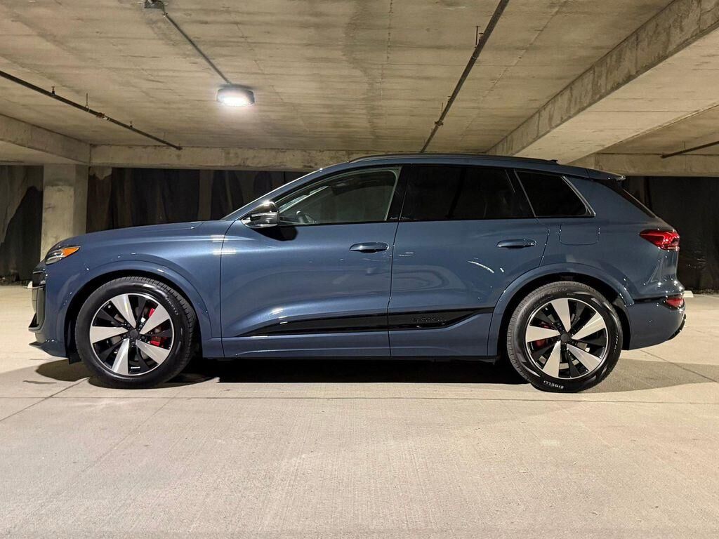 2027 Audi SQ6