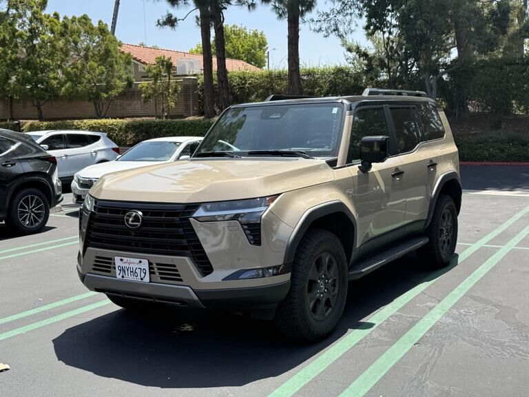2024 LEXUS GX