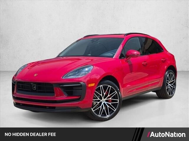 2026 PORSCHE Macan