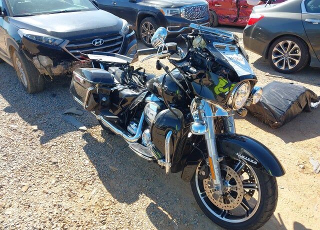 2023 HARLEY DAVIDSON FLHTK / ULTRA LIMITED