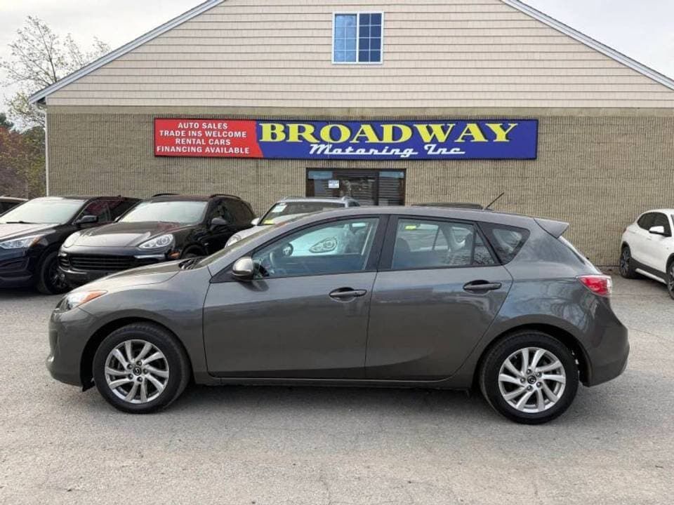 2013 MAZDA Mazda3
