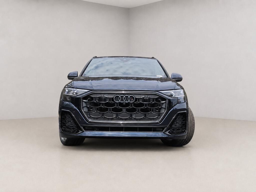 2026 Audi Q8