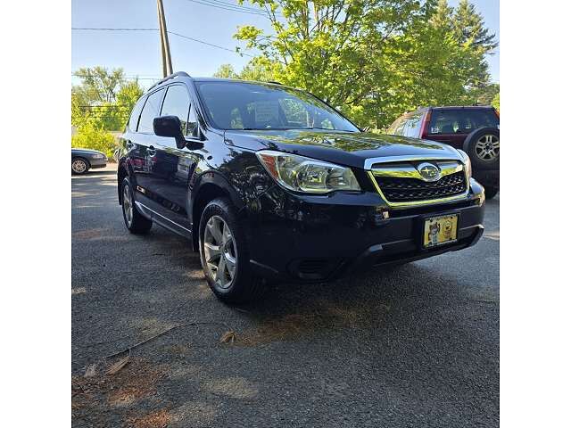 2016 SUBARU Forester