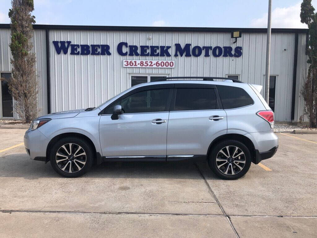 2017 SUBARU Forester