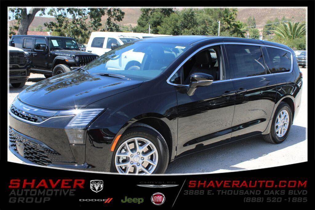 2027 CHRYSLER Pacifica