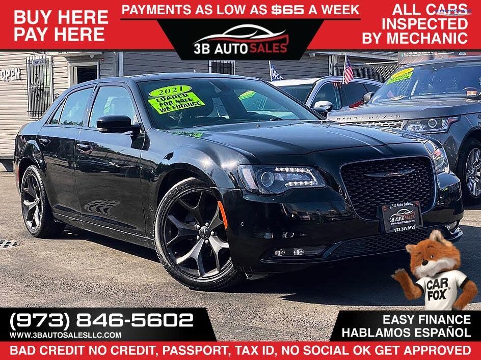 2021 CHRYSLER 300