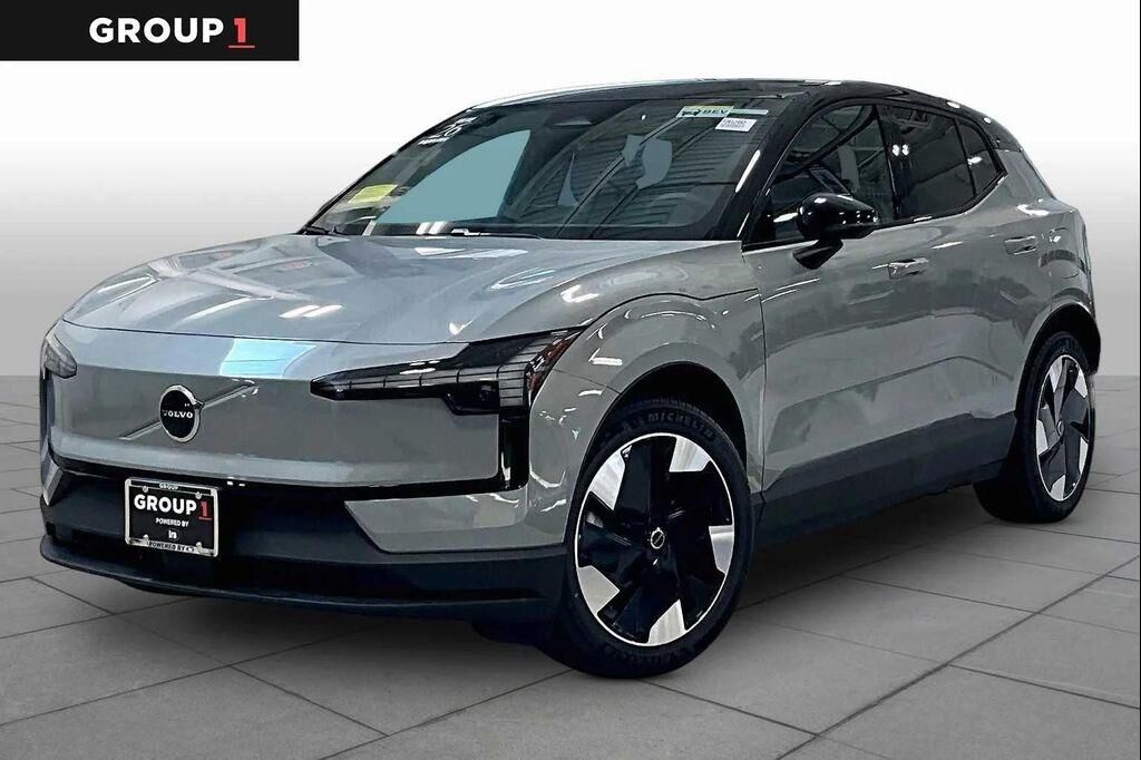 2026 VOLVO EX30
