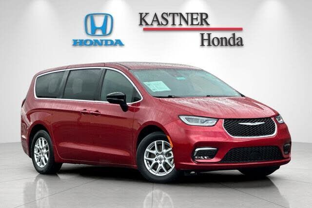 2025 CHRYSLER Pacifica