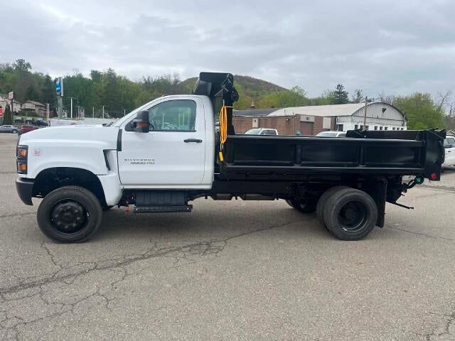 2025 GMC Silverado Medium Duty