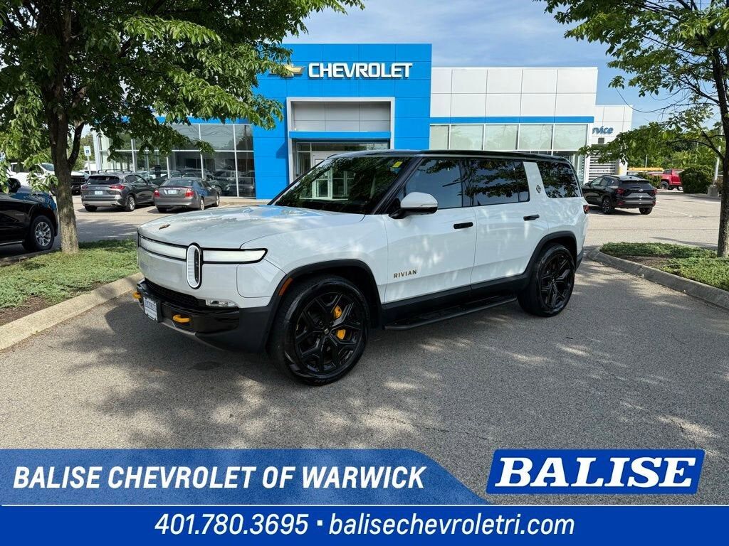 2023 RIVIAN R1S