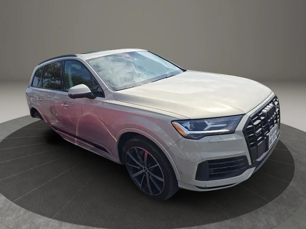 2021 Audi Q7