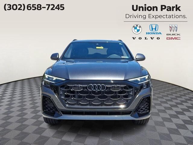 2025 Audi Q8