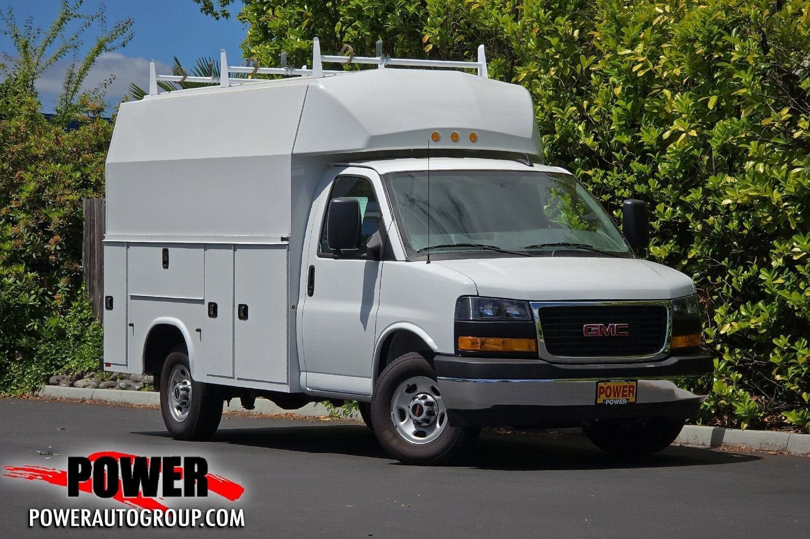 2025 GMC Savana
