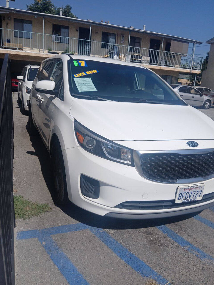 2017 KIA Sedona