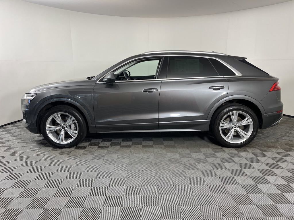 2021 Audi Q8