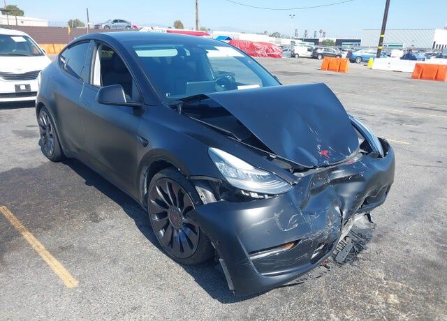 2020 TESLA Model Y