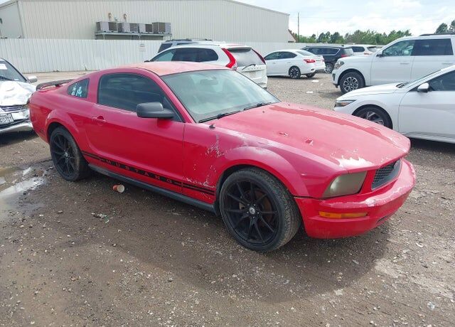 2005 FORD Mustang