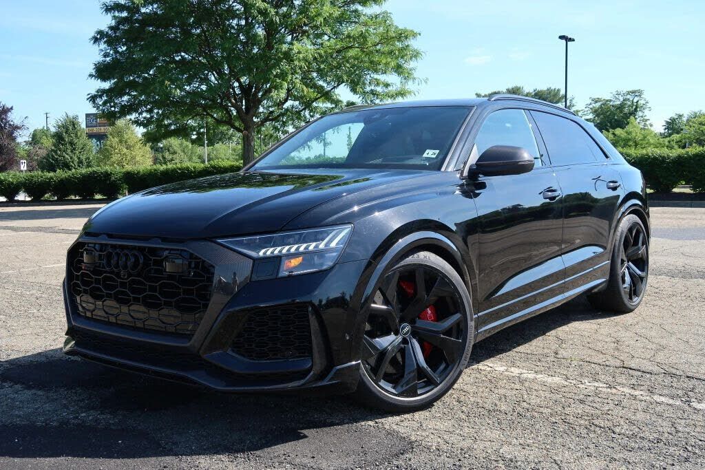 2021 AUDI RS Q8