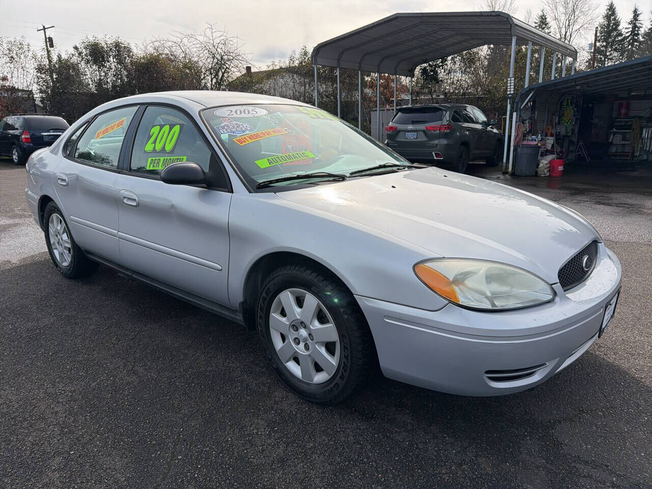 2005 FORD Taurus