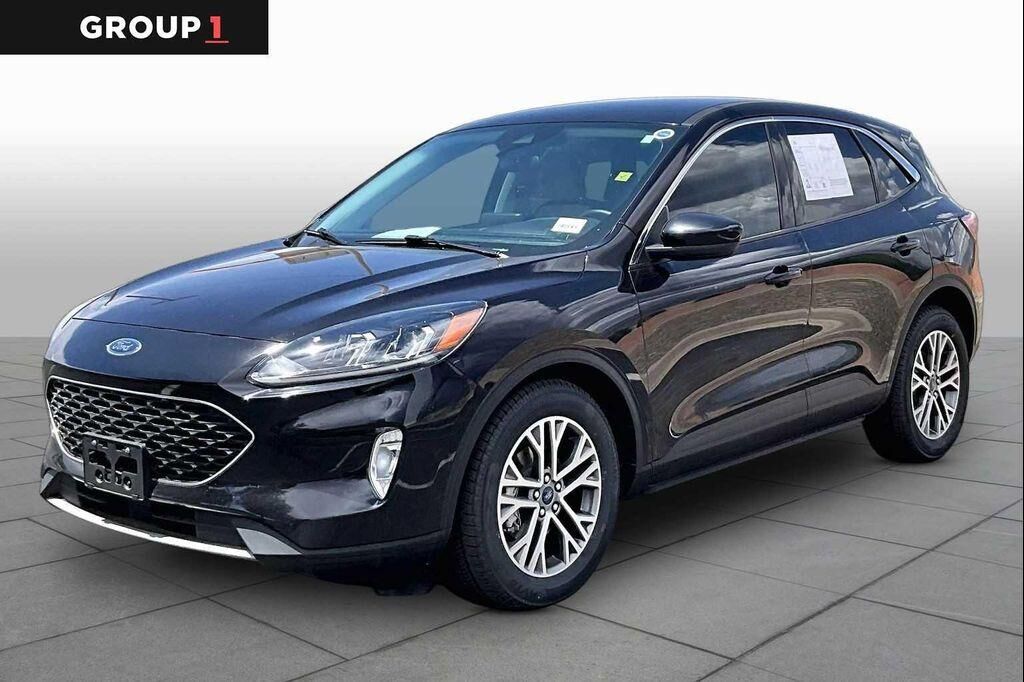 2022 FORD Escape