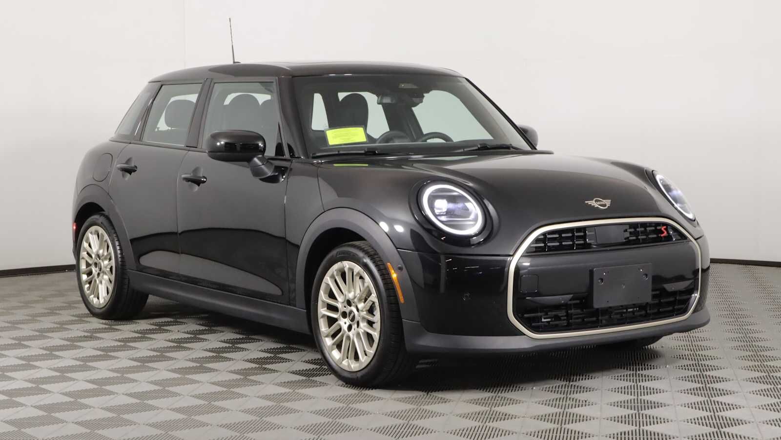 2025 MINI Hardtop