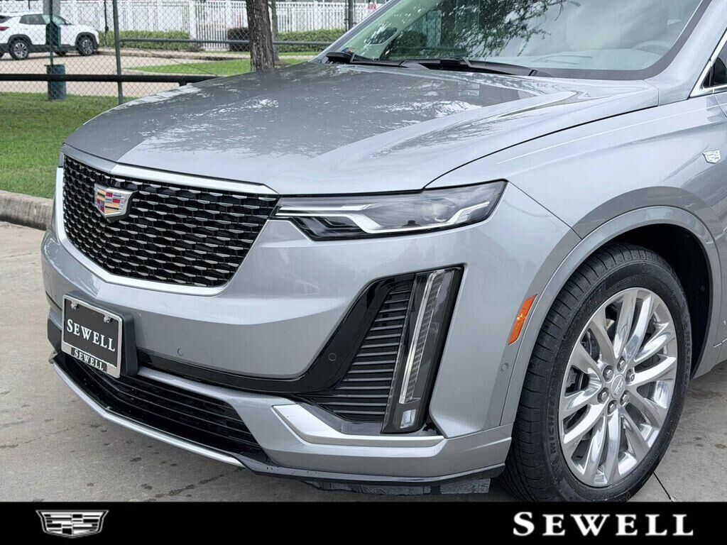 2024 CADILLAC XT6