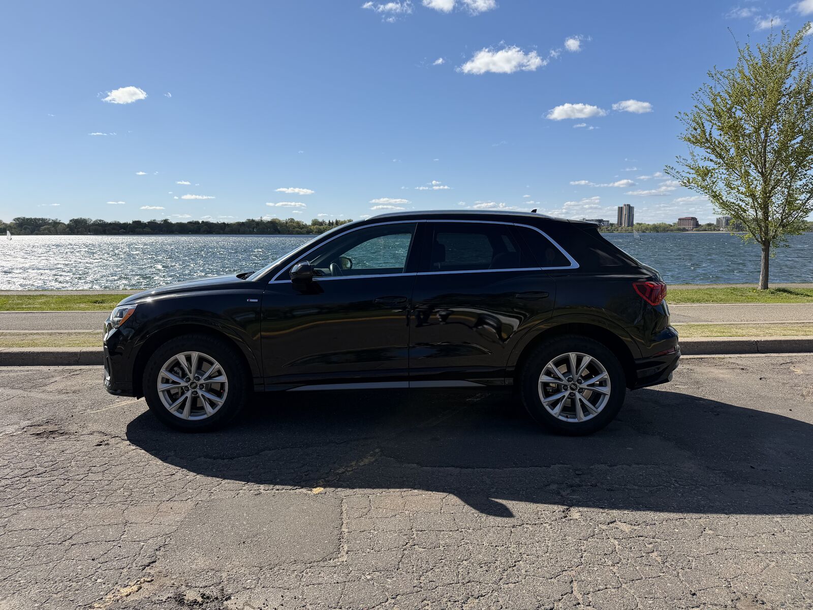 2022 Audi Q3