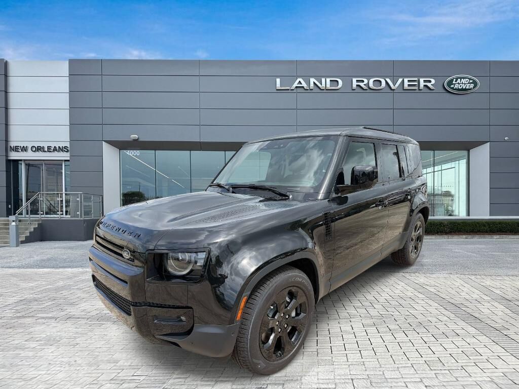 2026 LAND ROVER Defender