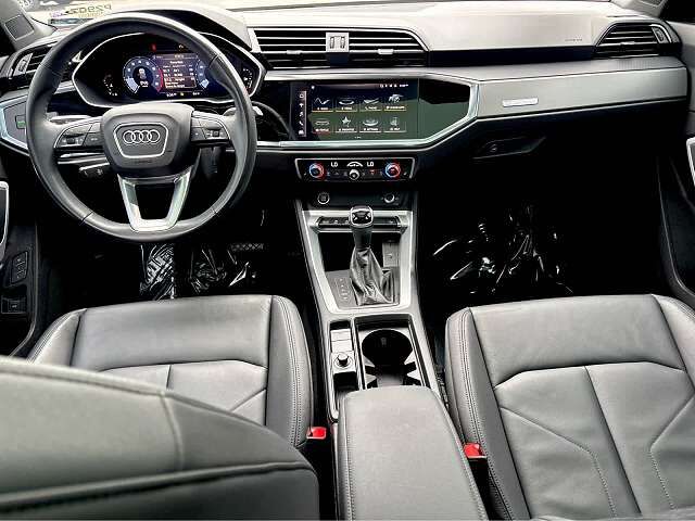 2023 Audi Q3