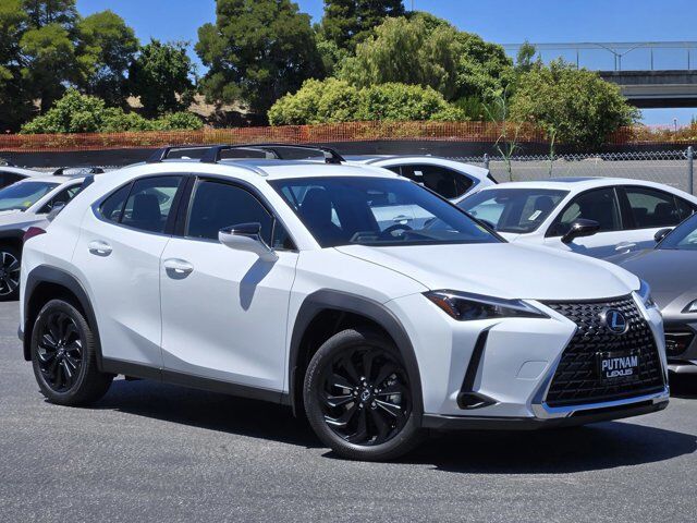 2026 LEXUS UX