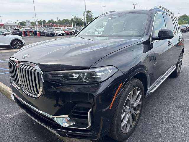 2022 BMW X7