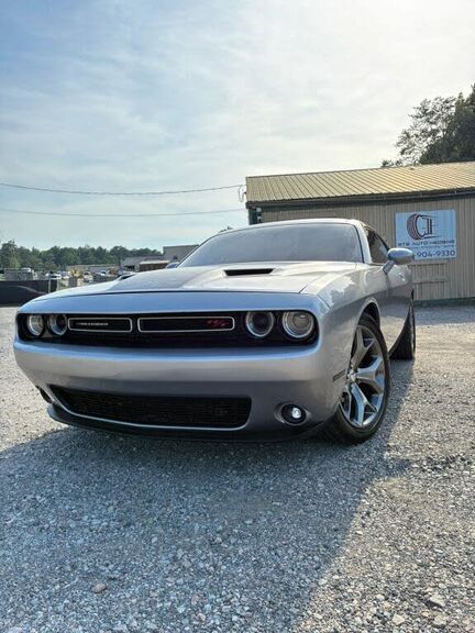 2015 DODGE Challenger