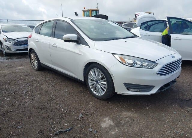 2016 FORD Focus