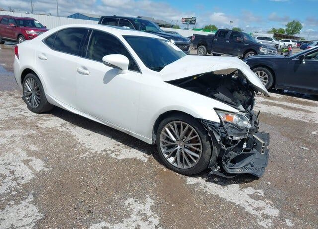 2015 LEXUS IS