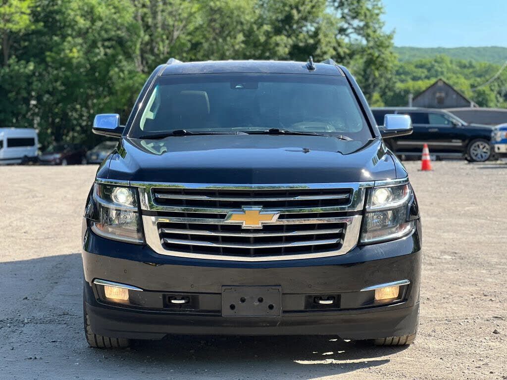 2017 CHEVROLET Suburban