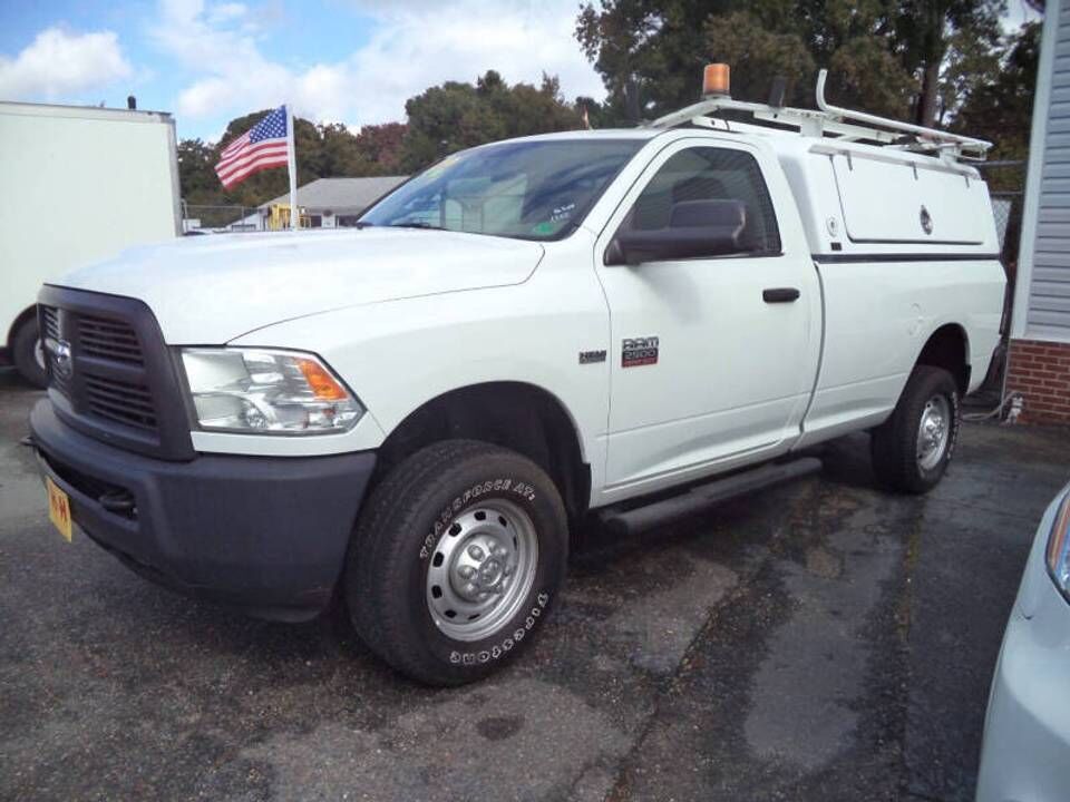 2012 DODGE Ram