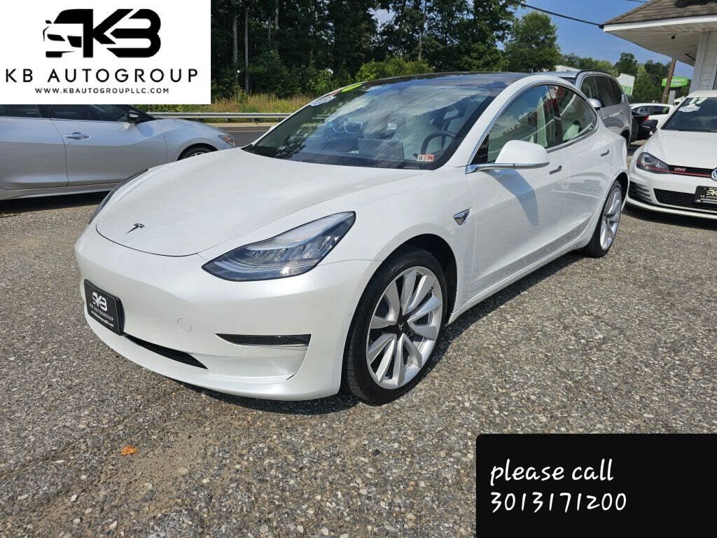 2020 TESLA Model 3