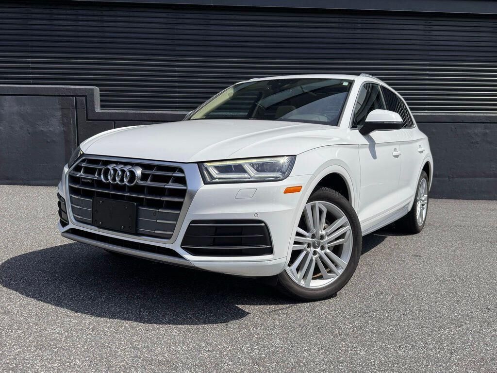 2018 AUDI Q5