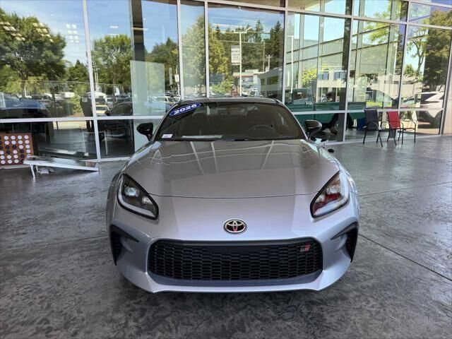 2026 TOYOTA GR86