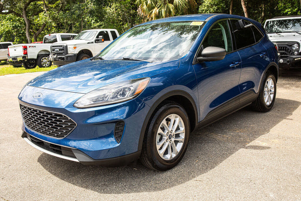 2022 FORD Escape