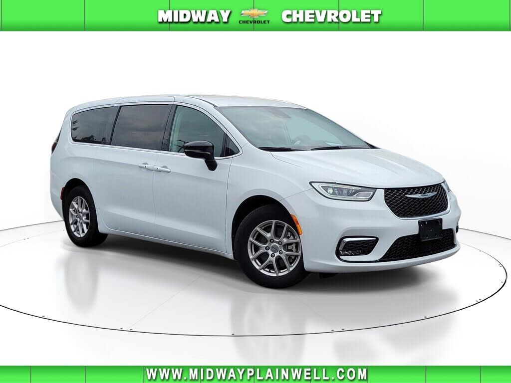 2024 CHRYSLER Pacifica