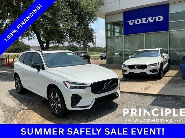 2026 VOLVO XC60