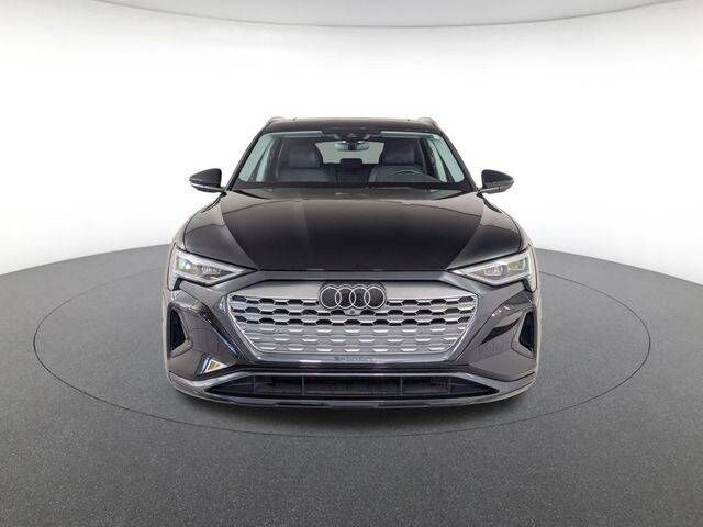 2024 Audi Q8