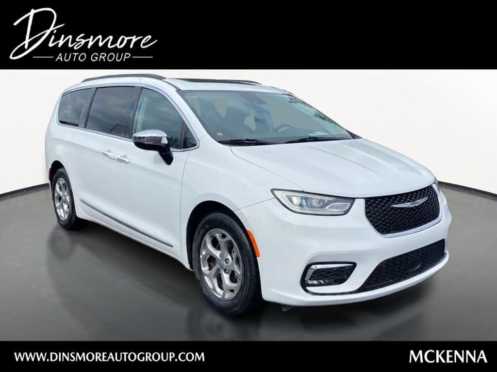 2023 CHRYSLER Pacifica
